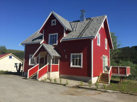 Fygleveien 111 - Leknes in Lofoten