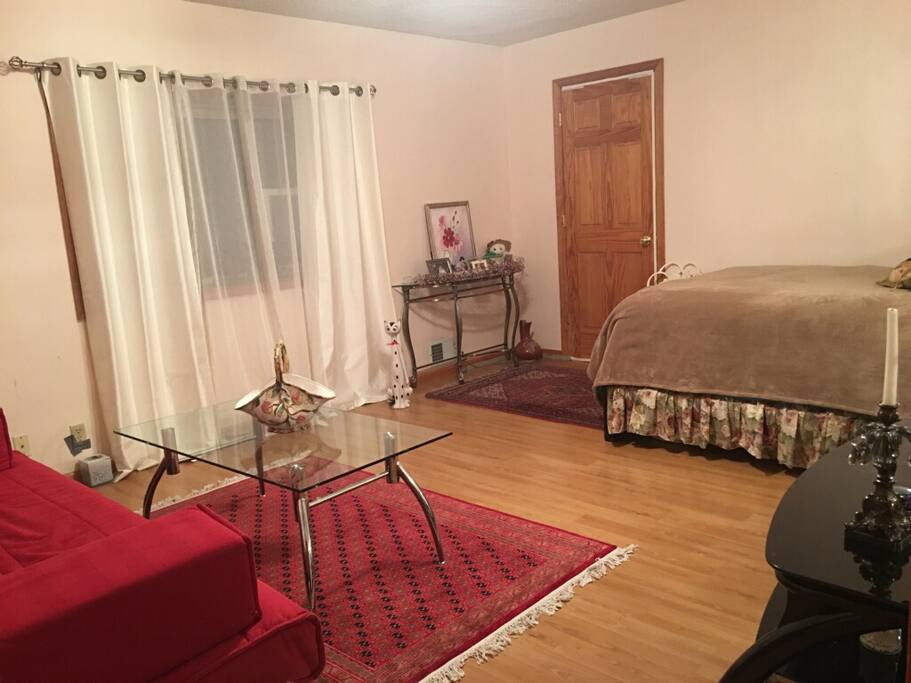 bedroom1