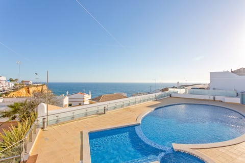 Cliff-top Holiday Escape , Carvoeiro, Algarve