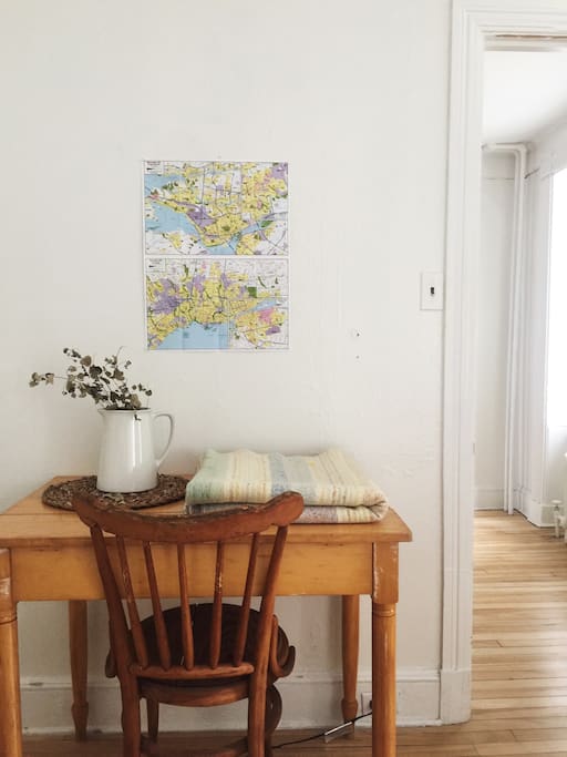 Votre chambre/Your room