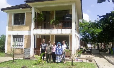 ORPHANAGE CENTRE STAY-VOLUNTEERS AND VISITORS