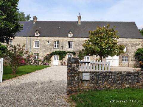 The orchard house, 6 km from Sainte Mère- Eglise