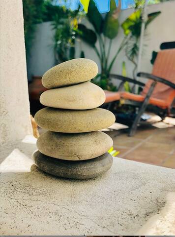 Spanish Oasis in Silver Lake gallery image 2