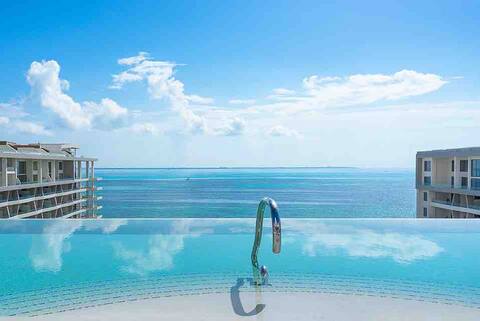 Ultra luxury 3 bedroom PH loft in Garza Blanca