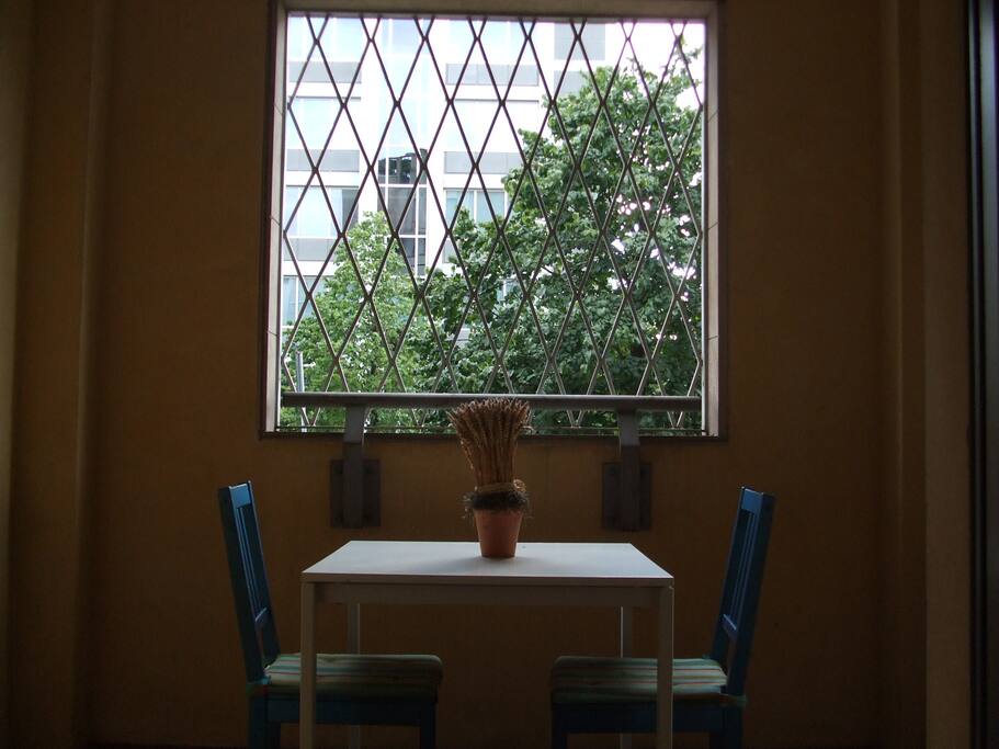 la terrazza attrezzata per la cena