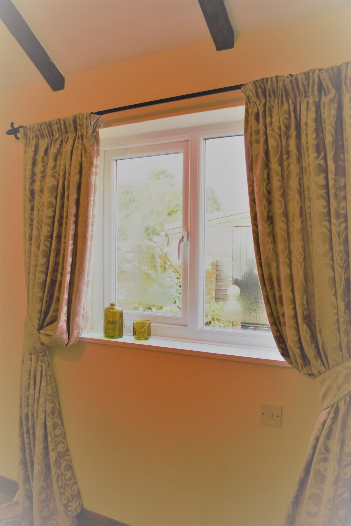 2. spavaća soba (bračni krevet)