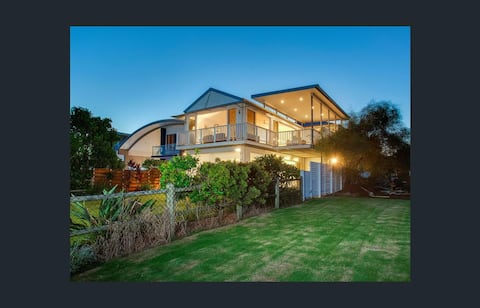 "SERENITY BEACH RETREAT"