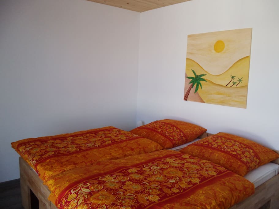 Doppelzimmer mit Bad und WC