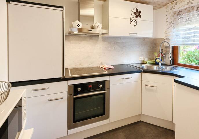 Haus Sonnenschein Und Appartement Am Kurpark Bad Krozingen