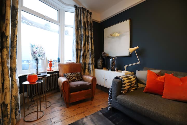 3-bed Character Townhouse Nr Laines & Sea W/patio - Brighton