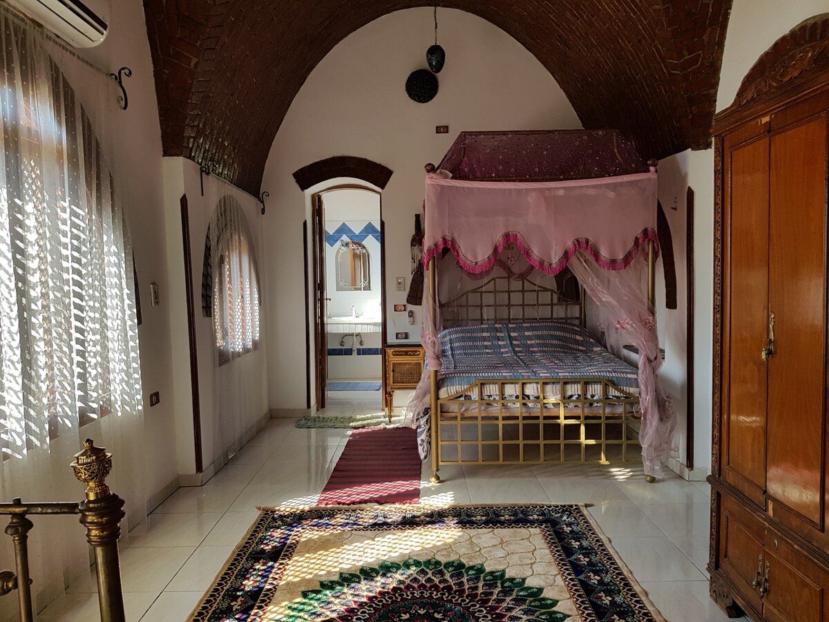 Slaapkamer voor 1, 2 of 3 personen.