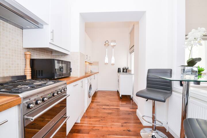 Homely 2 Bedroom Apartment, NW1 gallery image 4