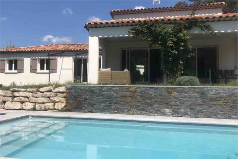 Outbuilding in Provence