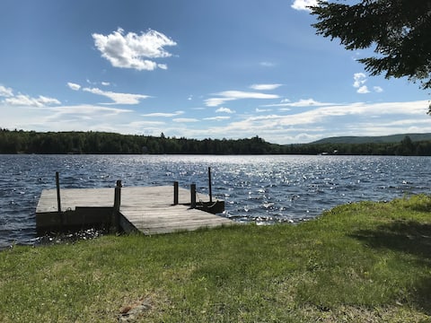 Lakefront Cabin in the White Mountains