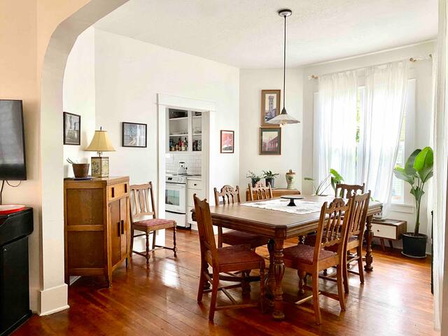 Cozy Victorian Home • Walk to Ladd’s + Top Eats