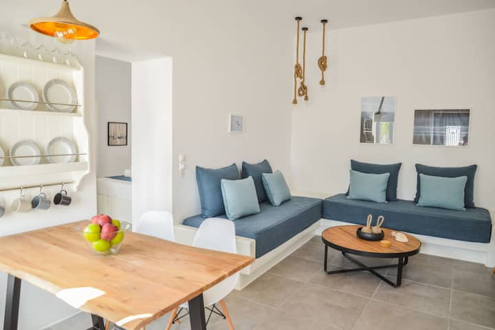 Joys Apartment - Milos