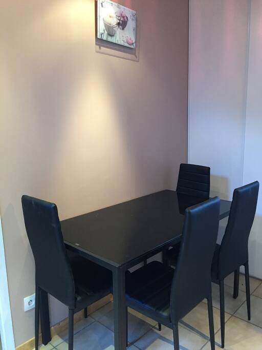 SALLE A MANGER