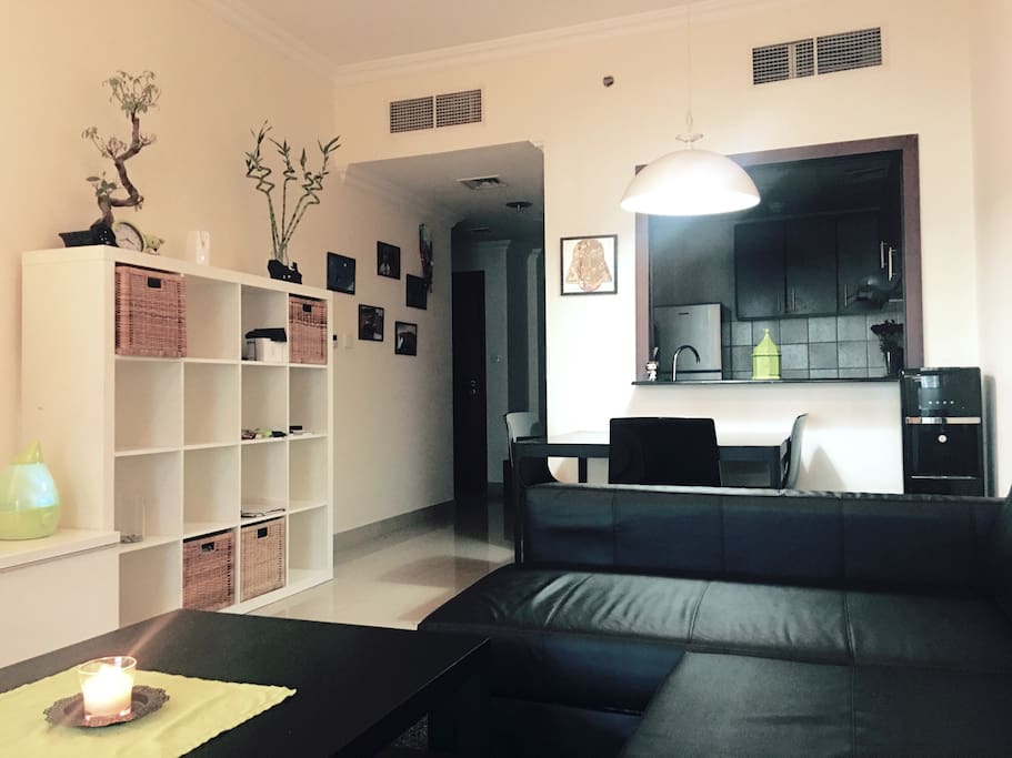 Livingroom (B)