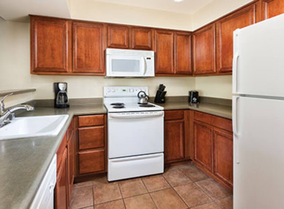 Full Kitchen with all the essentials
