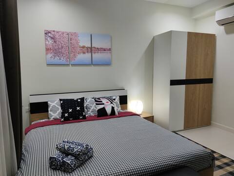 Cozy APT in the city. 15 mins to Historical park