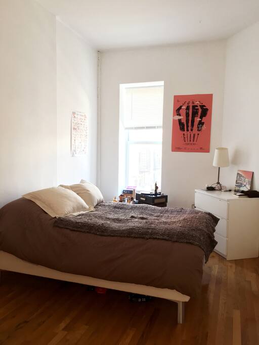 Private bright room