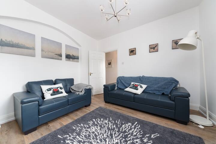 4 Bed House between Silicon Docks & Aviva Stadium gallery image 3