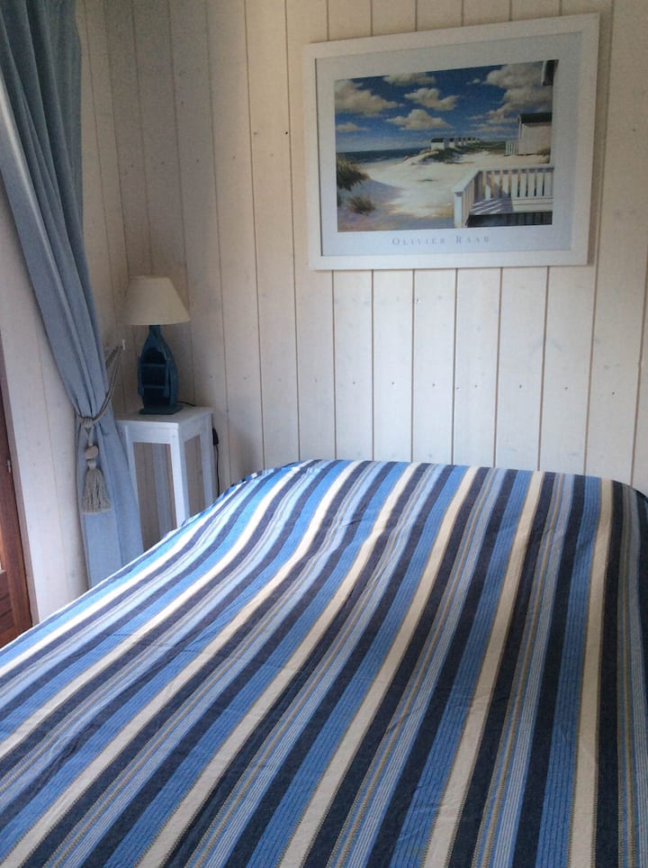 Izba na prízemí s 1 posteľou v 140