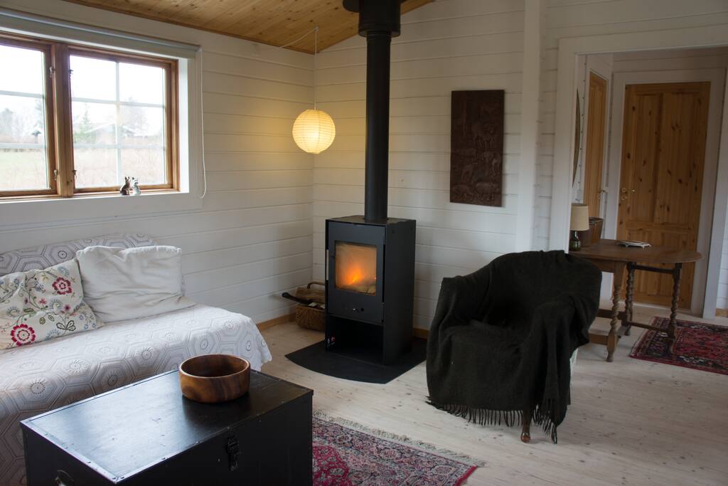 Fireplace for the chilly nights / brændovn til kølige aftner