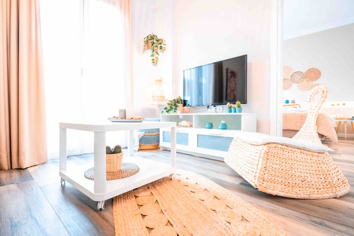 Casa Nueve - Amazing Apartment Close To The Sea - Thessaloniki Airport Makedonia (SKG)