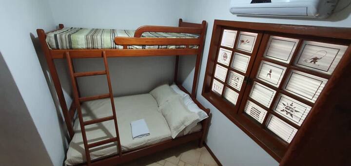 Cama doble más una cama individual 