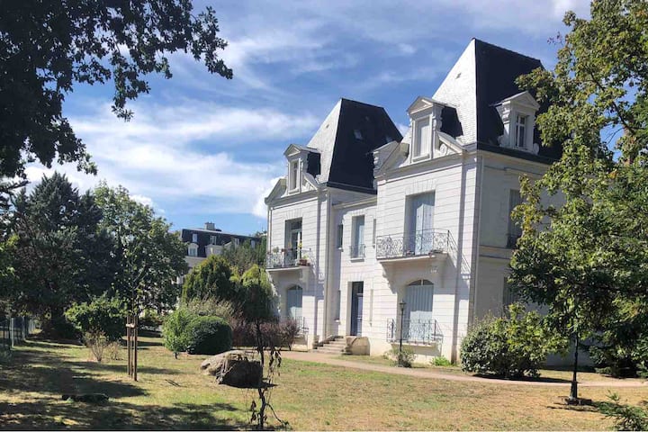 Le Charme Du Château - Melun