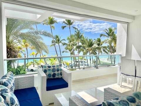 Luxury Beachfront 2 bedroom Apt, Check in 24H