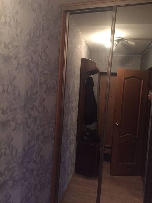 ПРИХОЖАЯ