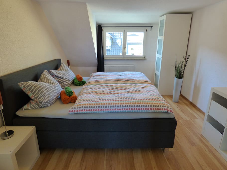 Schlafzimmer 2