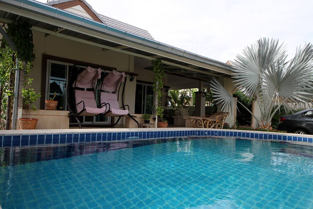 House view from swimming pool.