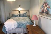 The Newson Suite, Ginger Beer Cottage