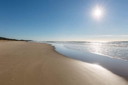 Cosy studio! Meters from breathtaking beach.