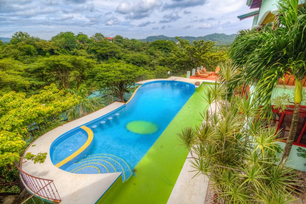 Salt water pool