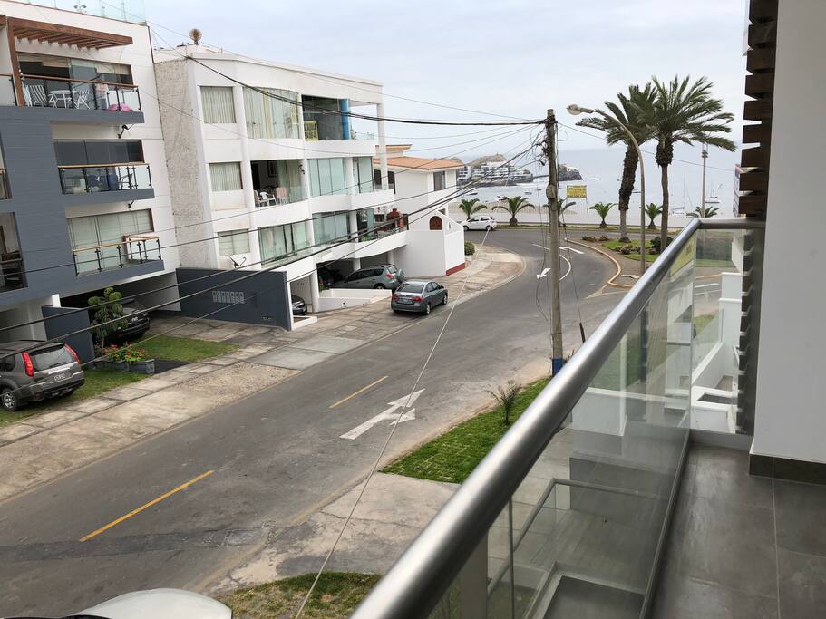 Bacolny with a view on the beach