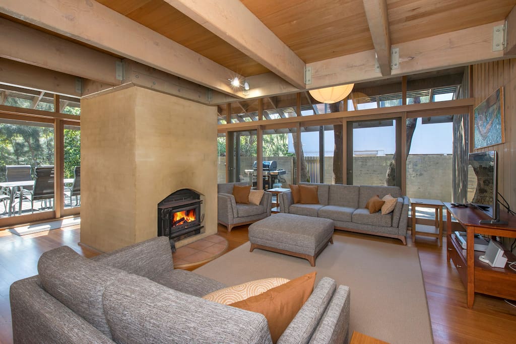 Modern comfortable furnishings with 180 degree window views