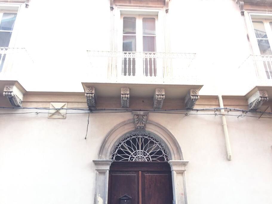 portale in pietra