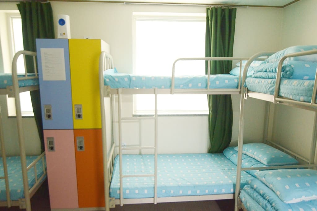6Bed dormitory