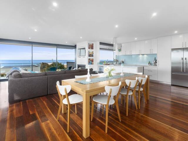 Ingleburn – Original Beach Cottage gallery image 2