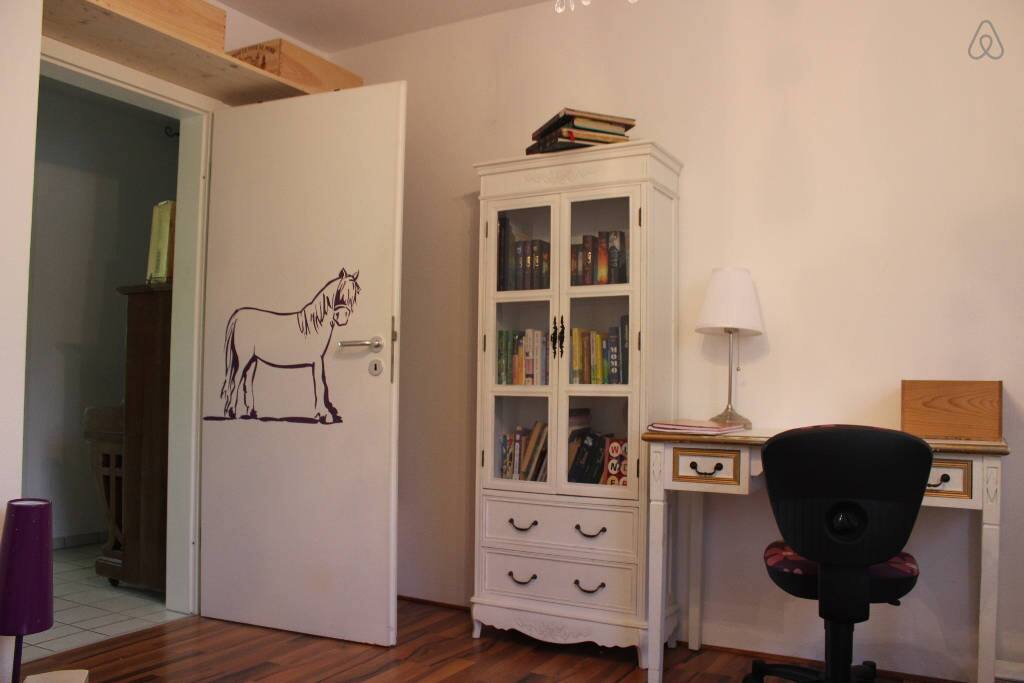 Schlafzimmer 2