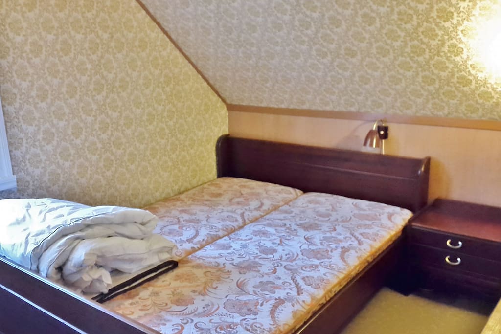 Main guest room. 1st floor (upstairs)