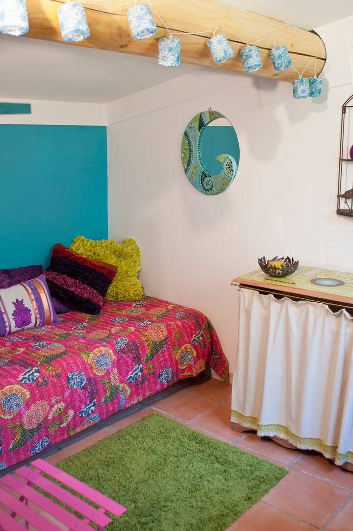 საძინებელი 2