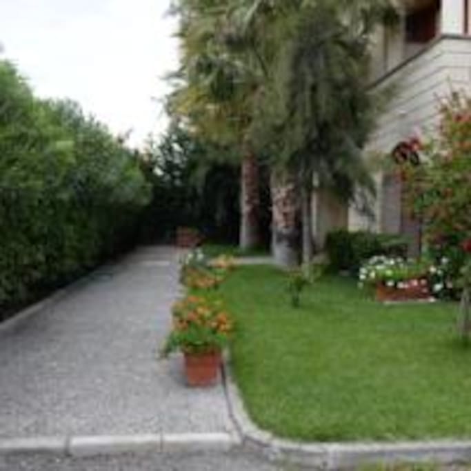Facciata esterna/Ingresso