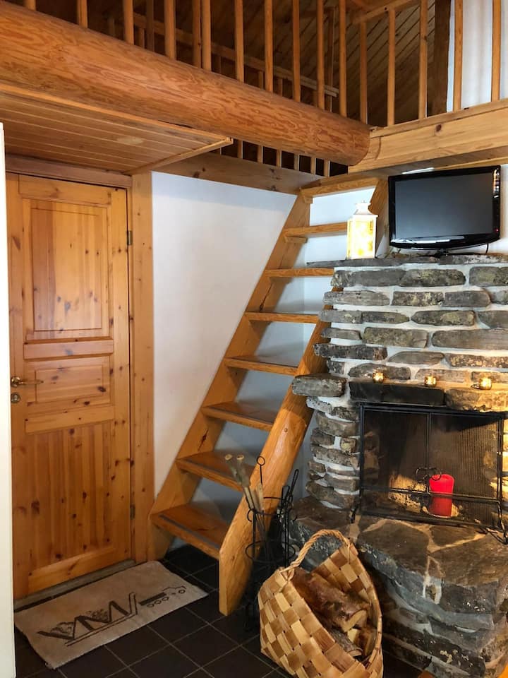 Siisti Mökki Pyhällä, Neat Cottage With Sauna - Pelkosenniemi