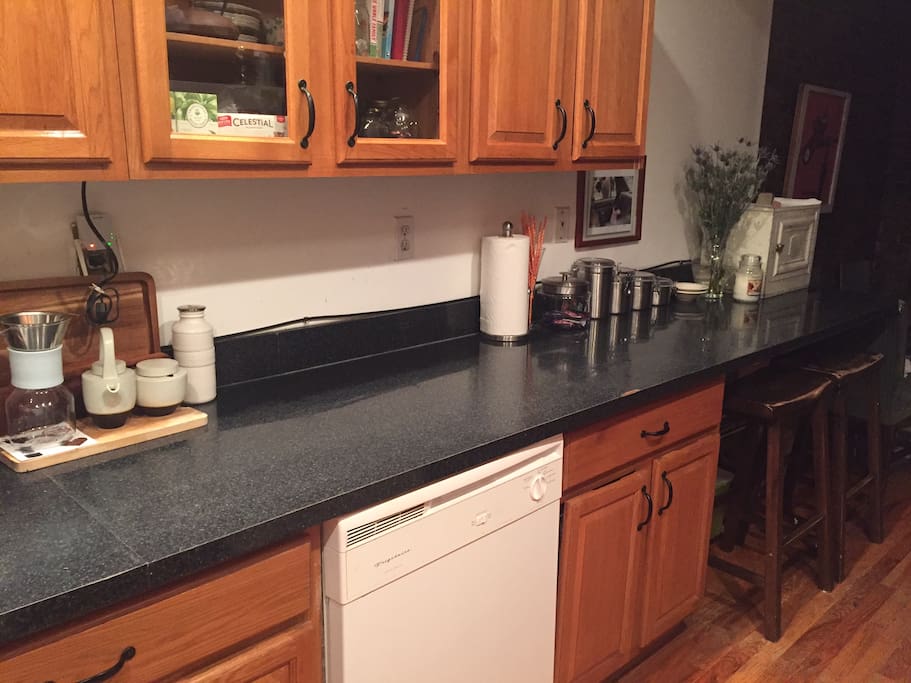 Lots of counter space, bar at the end