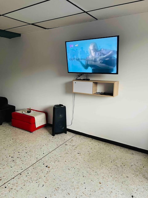 Top performing Airbnb: Cozy apartment, 500Mg fiber optic internet in San Vicente